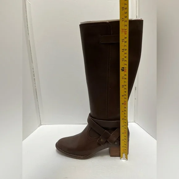 Ugg Bandara Tall Leather Boots size 10 - Picture 9 of 16